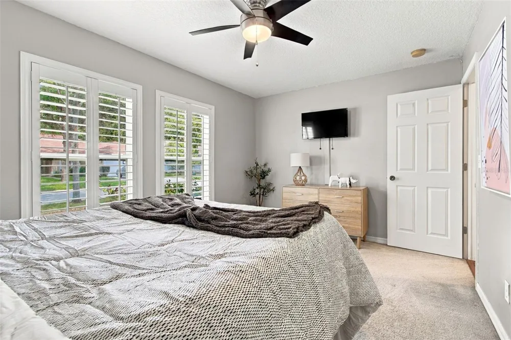 11417 CYPRESS PARK STREET Tampa, FL 33624