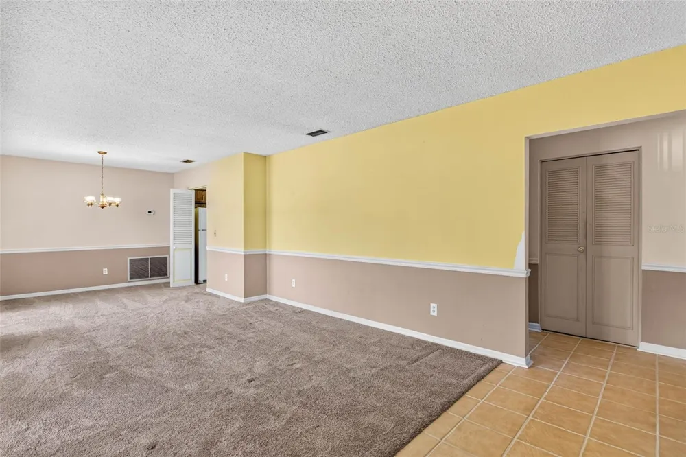 8512 WOODWICK COURT Tampa, FL 33615
