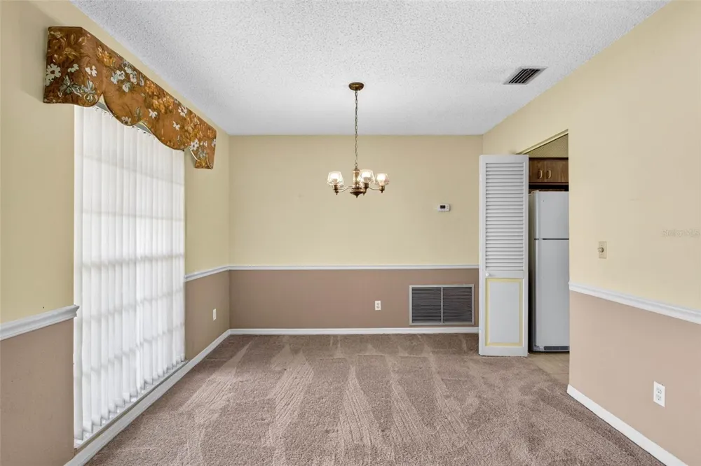 8512 WOODWICK COURT Tampa, FL 33615
