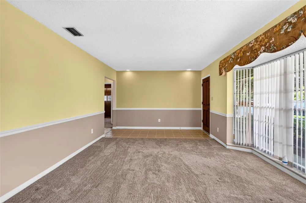 8512 WOODWICK COURT Tampa, FL 33615