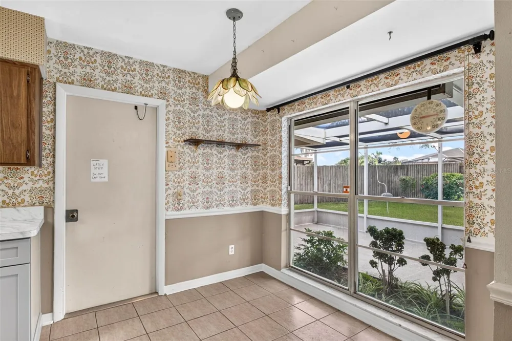 8512 WOODWICK COURT Tampa, FL 33615