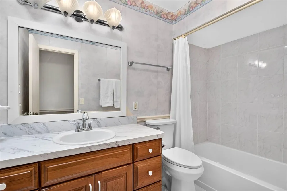 8512 WOODWICK COURT Tampa, FL 33615