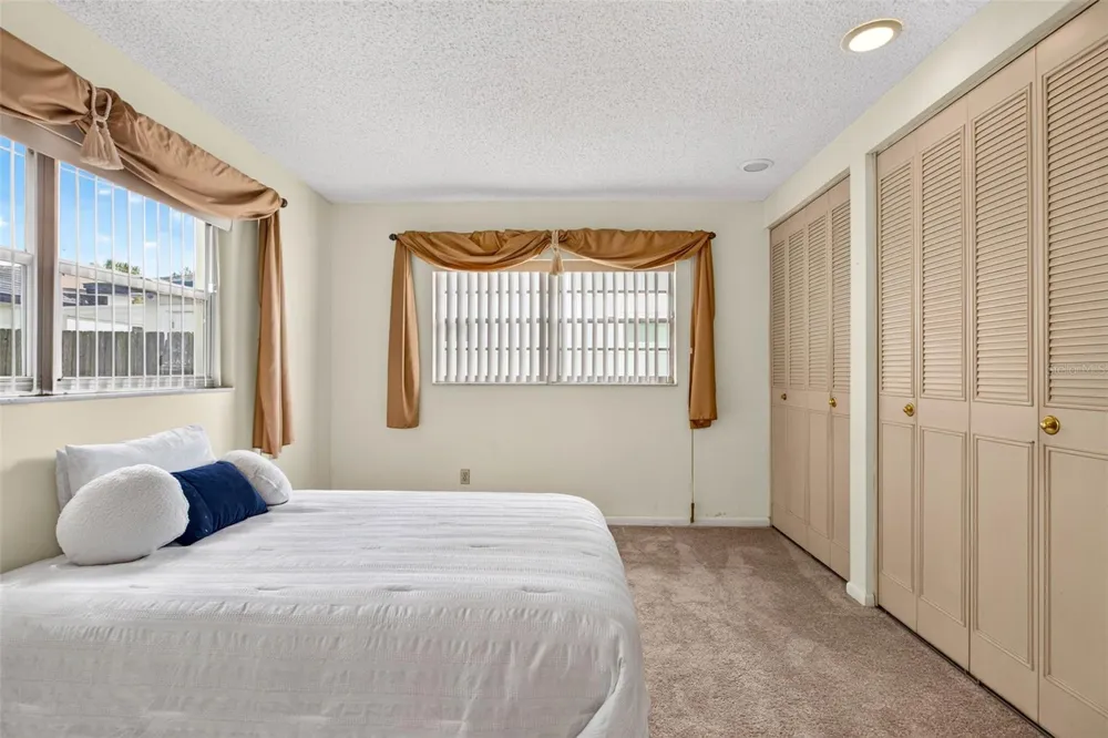 8512 WOODWICK COURT Tampa, FL 33615