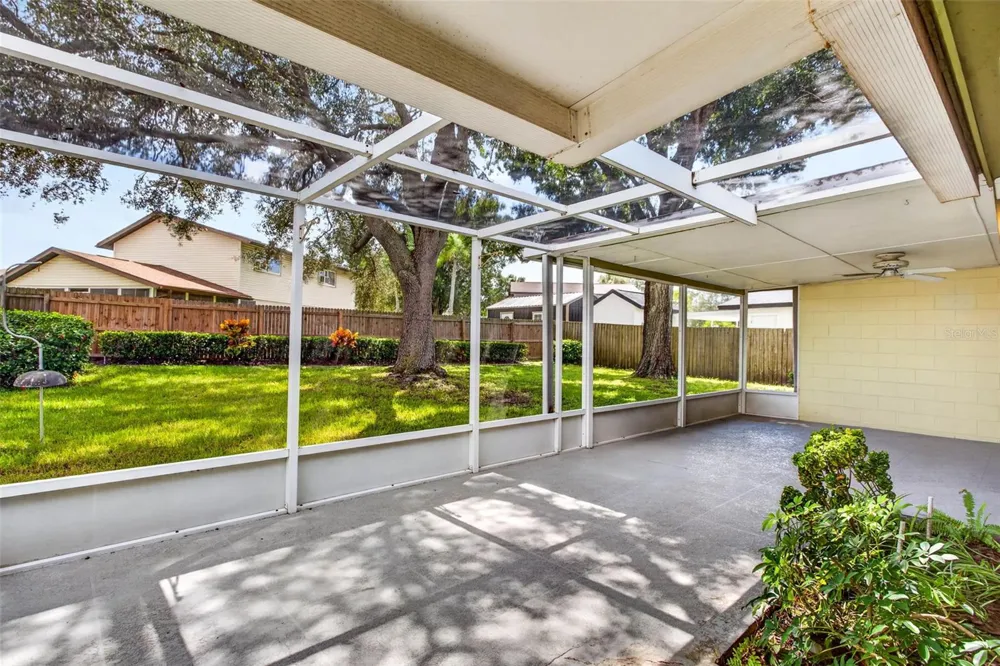 8512 WOODWICK COURT Tampa, FL 33615