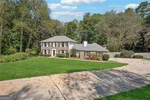 120 Birch CT Fayetteville, GA 30214