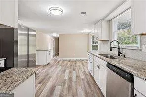 120 Birch CT Fayetteville, GA 30214