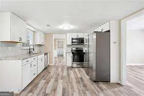 120 Birch CT Fayetteville, GA 30214