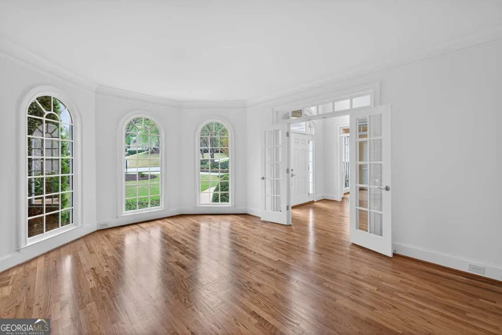 6130 Banbury CT Suwanee, GA 30024