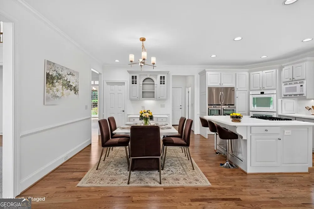 6130 Banbury CT Suwanee, GA 30024