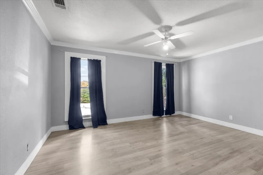 1016 Sycamore Terrace Fort Worth, TX 76104