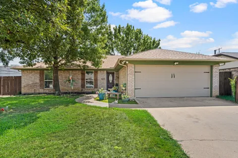 425 Glenwood Terrace