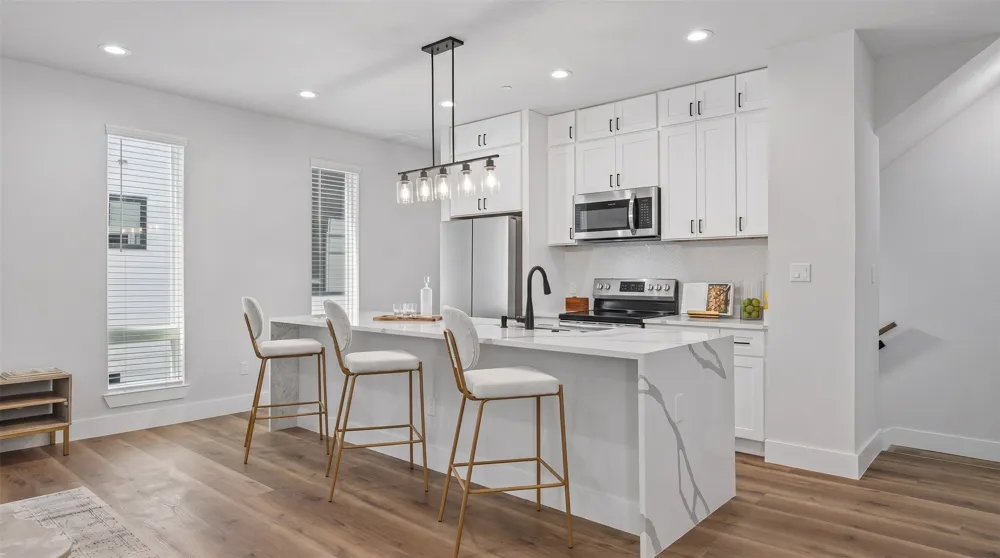 5633 Live Oak #104 Dallas, TX 75206