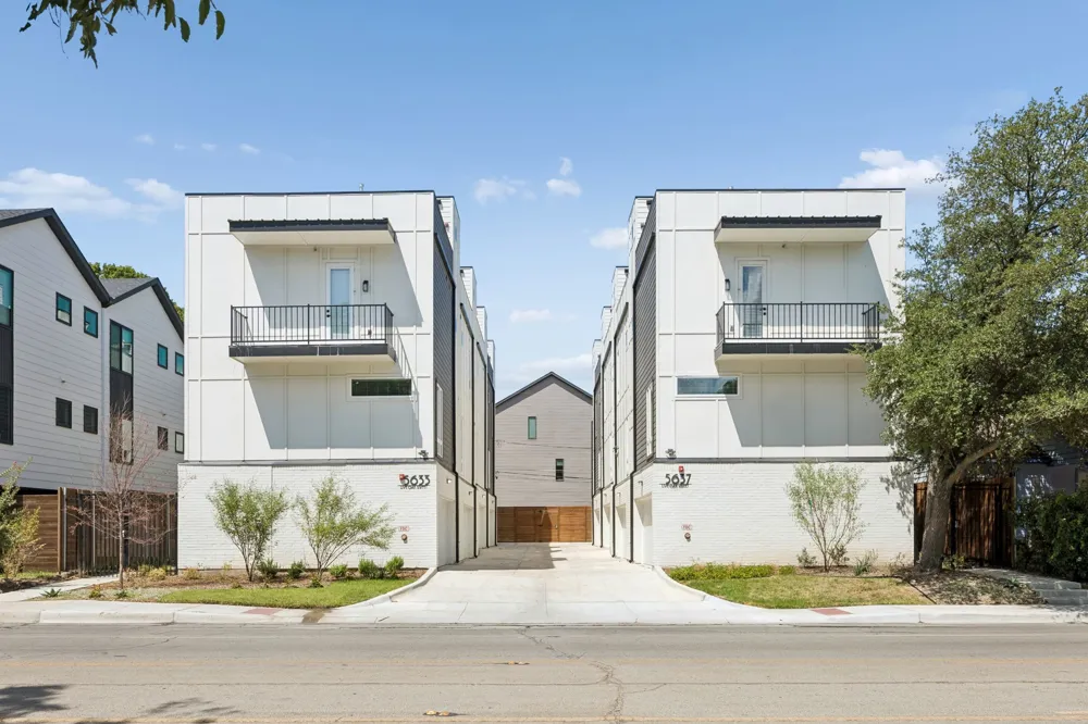 5633 Live Oak #104 Dallas, TX 75206