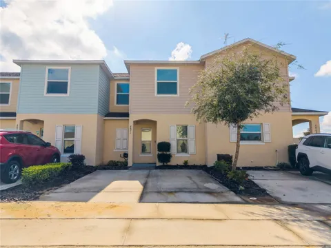 4871 CORAL CASTLE DRIVE