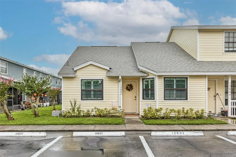 12602 CASTLE HILL DRIVE Tampa, FL 33624