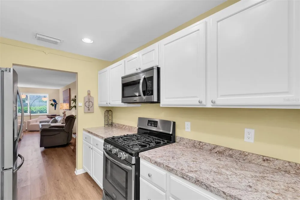 2960 59TH STREET S #105 Gulfport, FL 33707