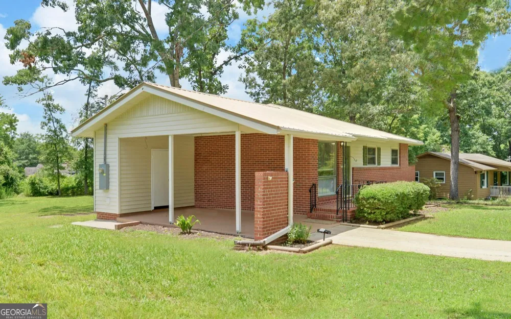 60 Kelsey DR Hartwell, GA 30643