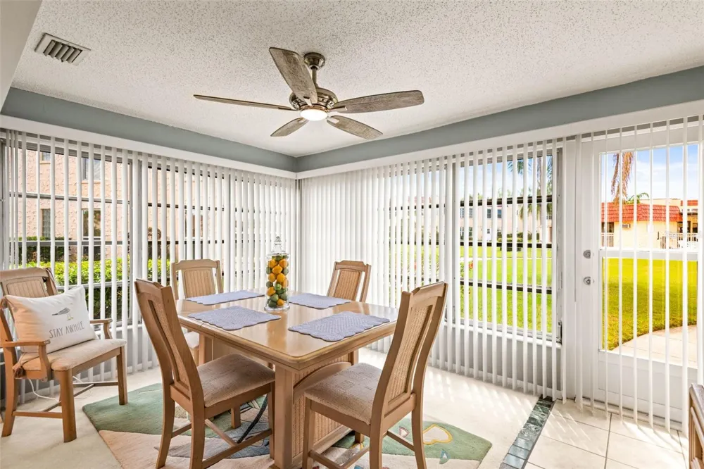 101 DOGWOOD CIRCLE Seminole, FL 33777