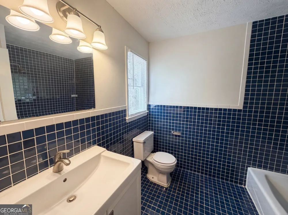 4479 Alpine CT Snellville, GA 30039