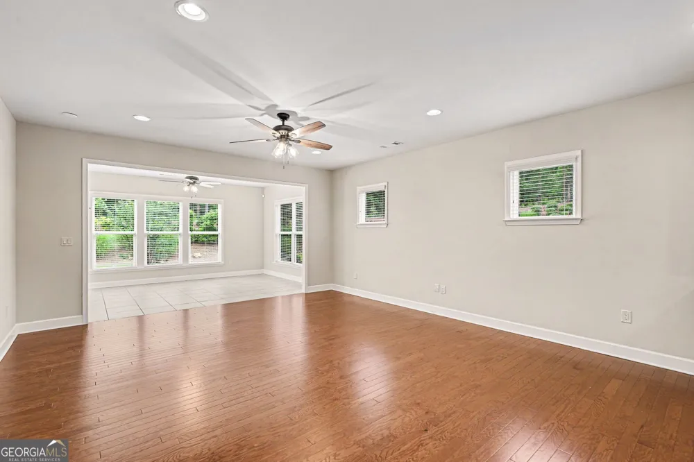 102 Crape Myrtle DR Griffin, GA 30223