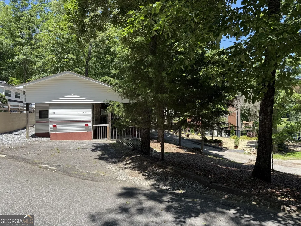 151 Cindy PKWY Cleveland, GA 30528