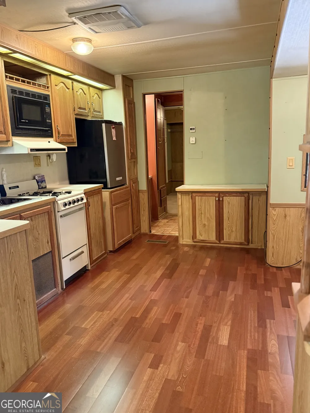 151 Cindy PKWY Cleveland, GA 30528