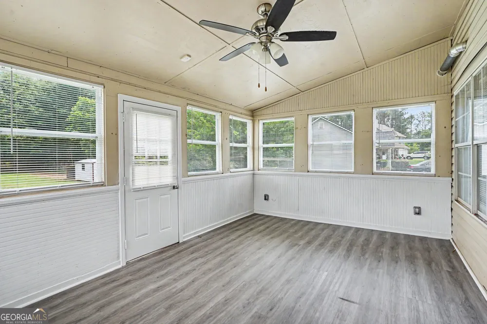 35 Arnold WAY Covington, GA 30016