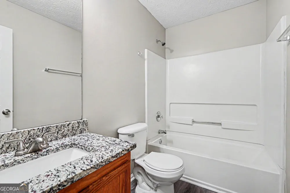 35 Arnold WAY Covington, GA 30016