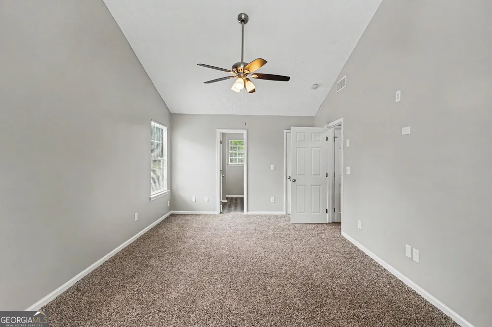 35 Arnold WAY Covington, GA 30016