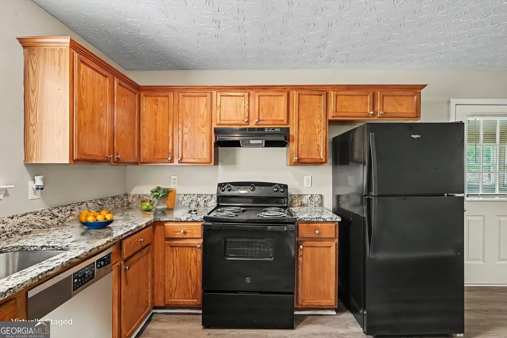 35 Arnold WAY Covington, GA 30016