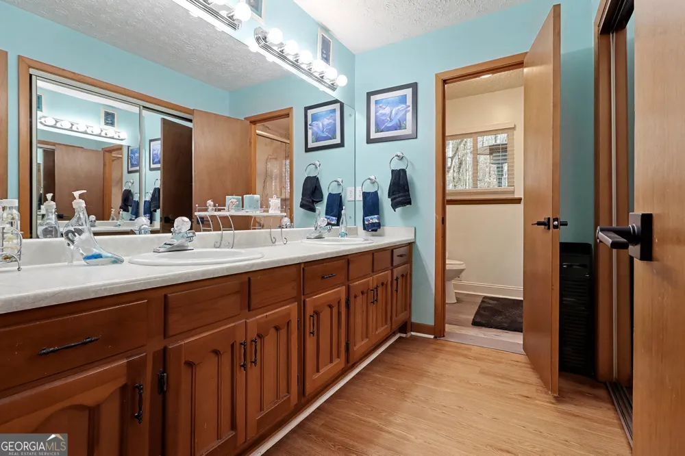134 Hidden Valley RD Fayetteville, GA 30214