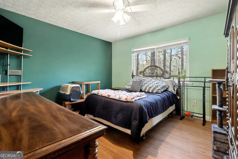 134 Hidden Valley RD Fayetteville, GA 30214