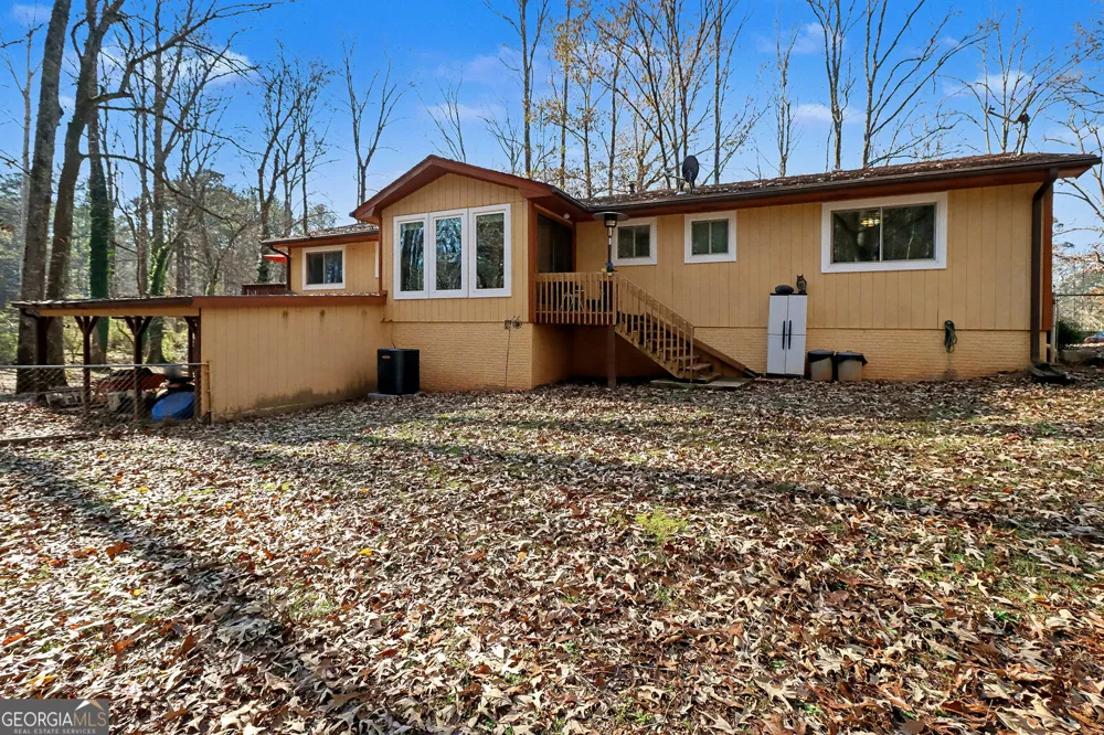 134 Hidden Valley RD Fayetteville, GA 30214