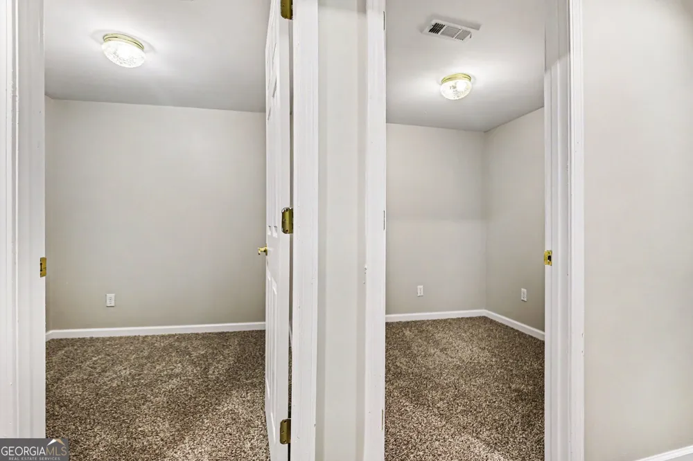 165 Normandy DR Fayetteville, GA 30214