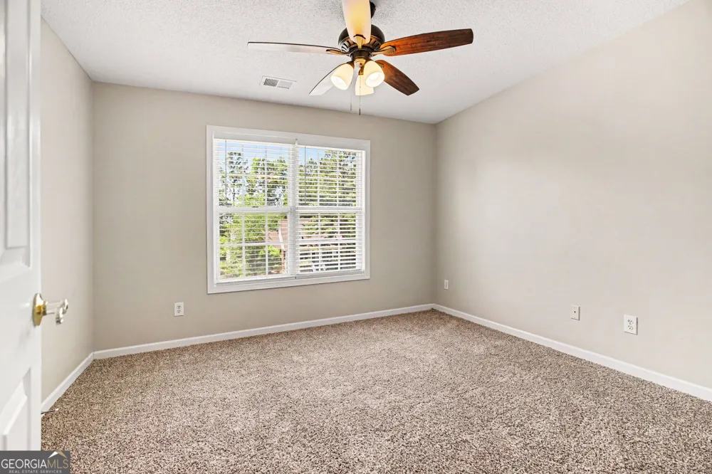 165 Normandy DR Fayetteville, GA 30214