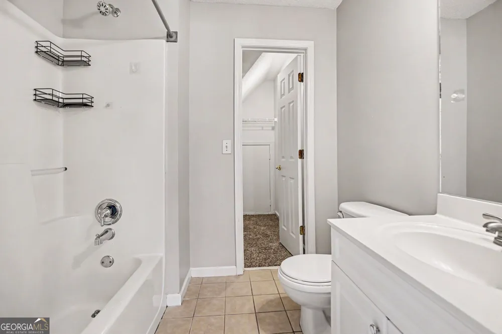 165 Normandy DR Fayetteville, GA 30214