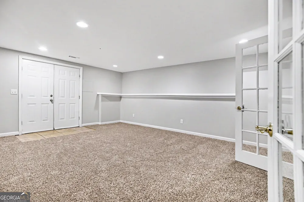 165 Normandy DR Fayetteville, GA 30214