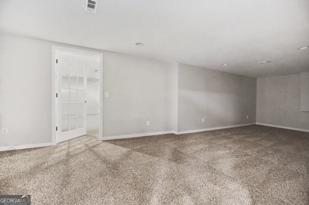165 Normandy DR Fayetteville, GA 30214