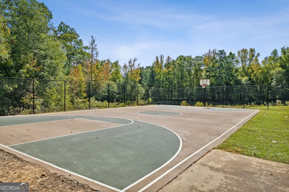 13136 Vista LN Covington, GA 30014