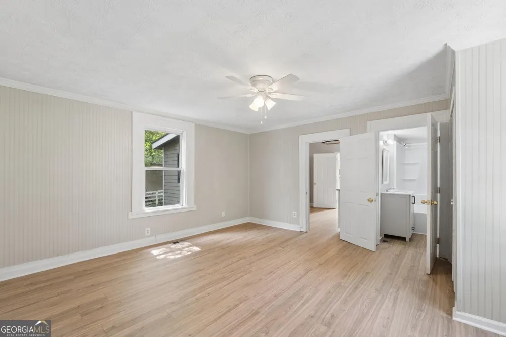 108 3rd ST Monroe, GA 30655