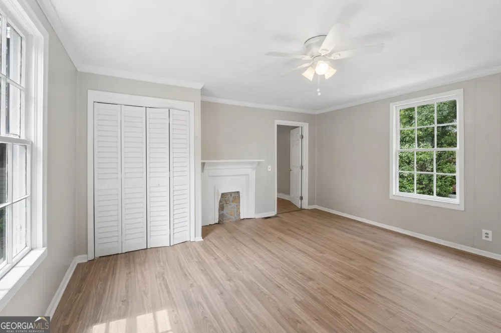 108 3rd ST Monroe, GA 30655