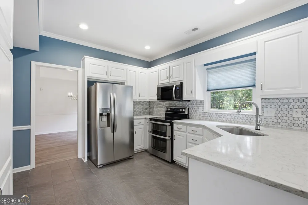 2084 York River WAY Suwanee, GA 30024