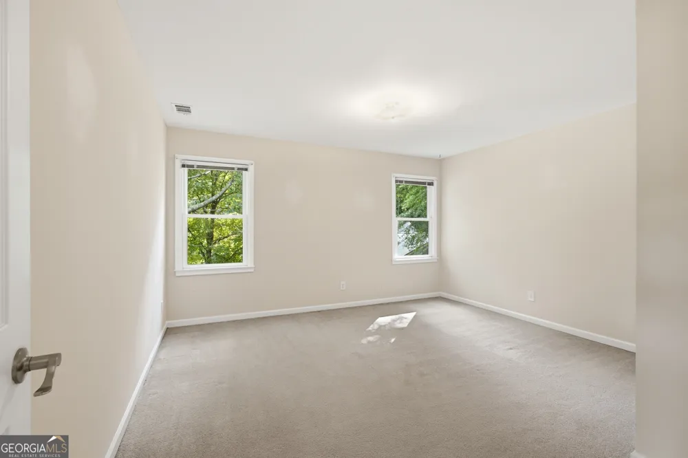 2084 York River WAY Suwanee, GA 30024