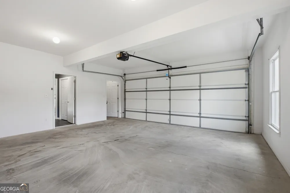 2084 York River WAY Suwanee, GA 30024