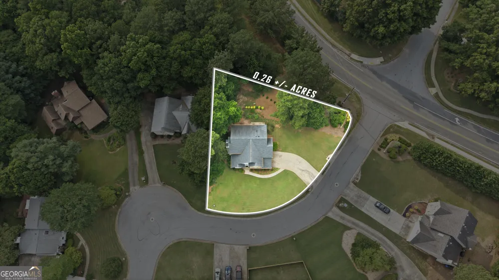 2084 York River WAY Suwanee, GA 30024