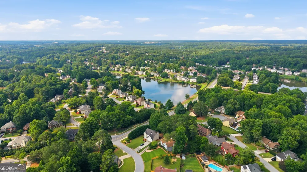 2084 York River WAY Suwanee, GA 30024