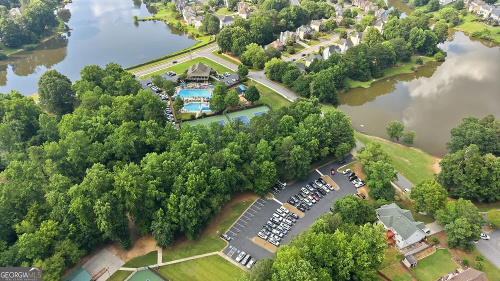 2084 York River WAY Suwanee, GA 30024