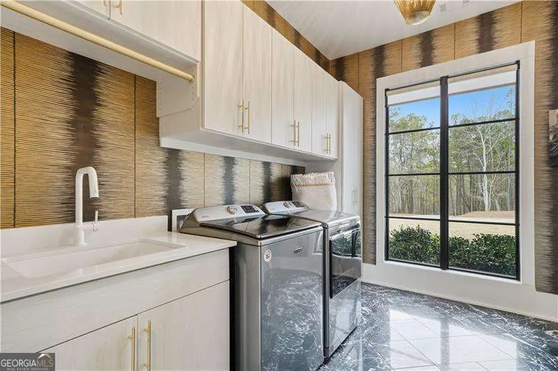 715 Lawson DR Canton, GA 30115