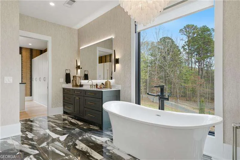 715 Lawson DR Canton, GA 30115