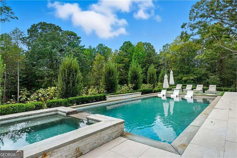 715 Lawson DR Canton, GA 30115